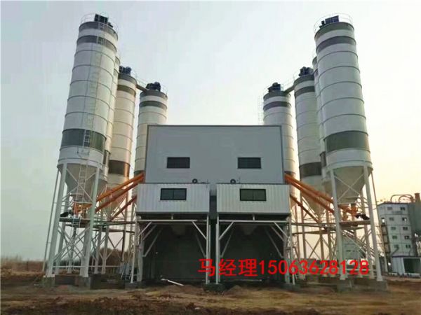 在使用初期，混凝土攪拌站有什么注意事項(xiàng)？